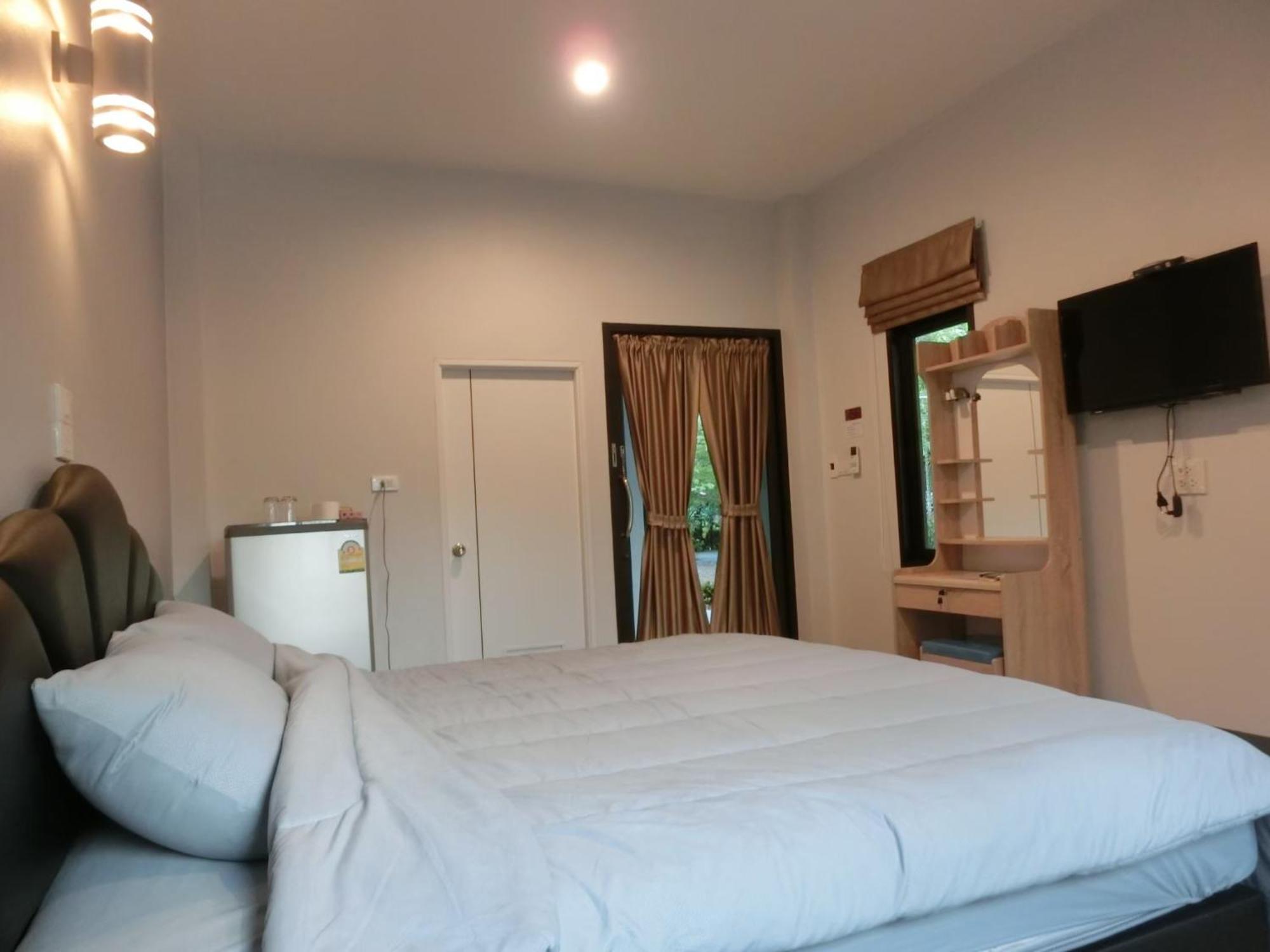 Big House Resort Трат Екстер'єр фото